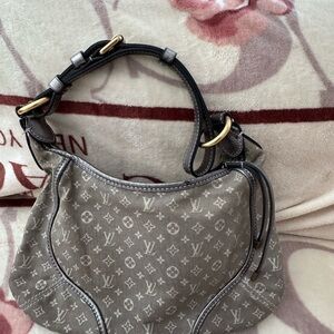 Vintage Louis Vuitton Monogram Manon Shoulder Bag in Grey / Gold PM